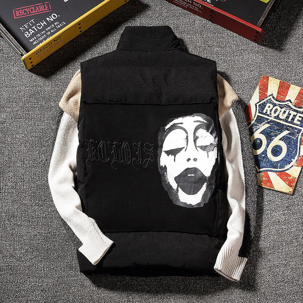 Καθημερινά πολύ ζεστό ανδρικό στοιχείο με υψηλή στερέωση και στήριξη σε μαύρο και κόκκινο χρώμα