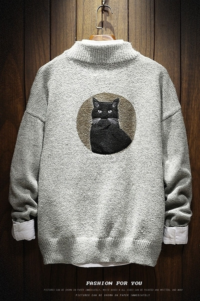 Μοντέρνο πουλόβερ από μαλλί με applicqué και ημι-υψηλό χαλαρό κολάρο σε σχήμα O