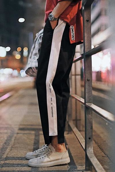 Αθλητικά αντρικά παντελόνια σε τρία χρώματα