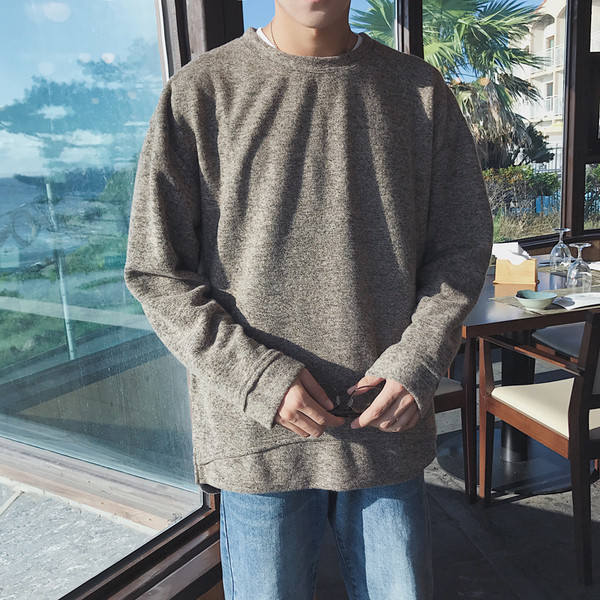 Γυναικεία πουλόβερ σε τρία χρώματα