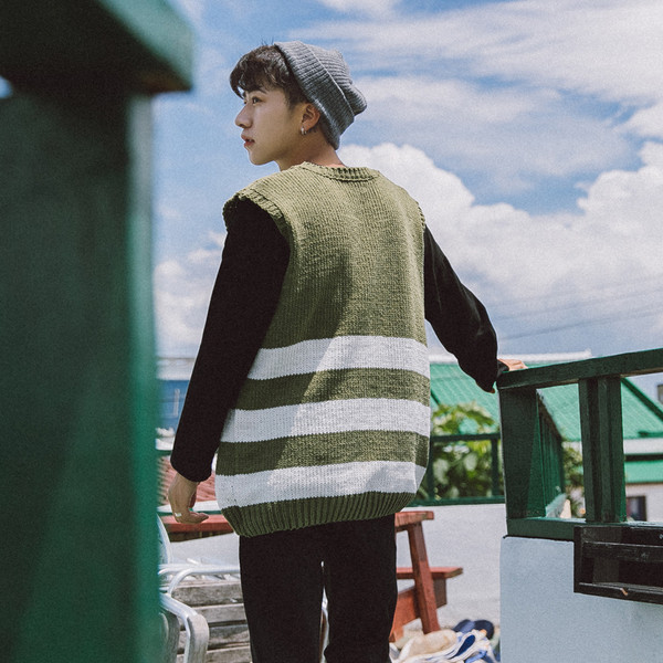 Πλεκτά αρσενικά σε δύο χρώματα