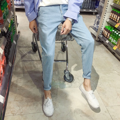 Ανδρικά τζιν σε τρία χρώματα με επιγραφή και υψηλή μέση