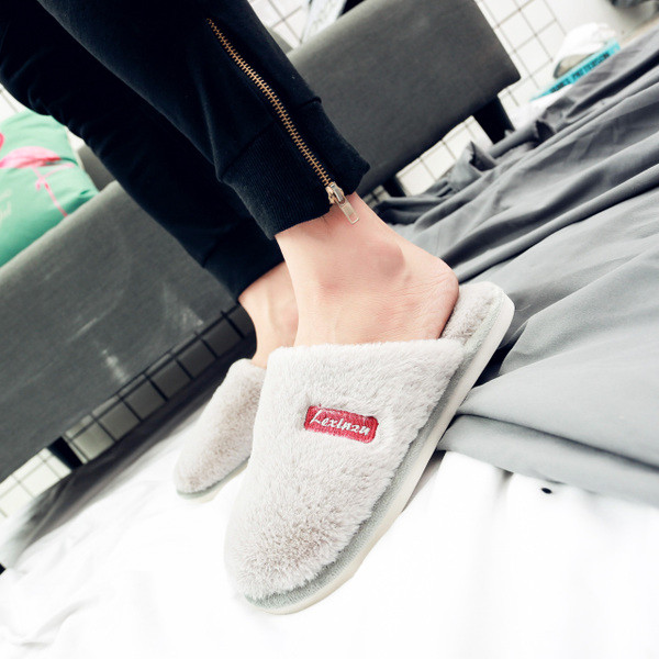 Ανδρικά παντόφλες χειμώνα με απαλή και ζεστή εξωτερική σόλα και αντιολισθητική σόλα