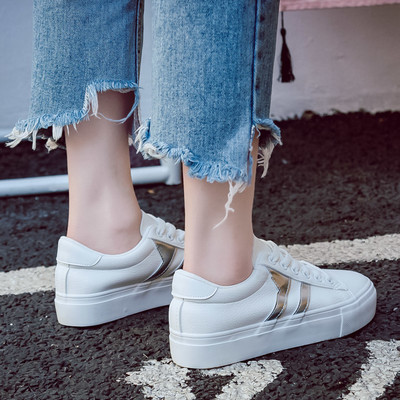 Περιστασιακά γυναικεία παπούτσια σε τρία χρώματα