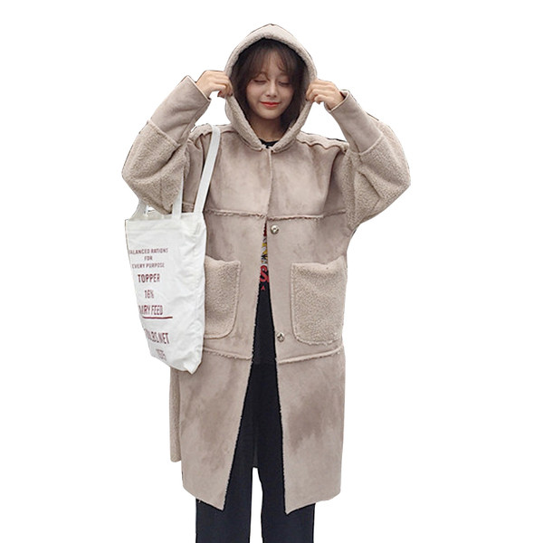 Μακρύ μάλλινο παλτό με βαθιές τσέπες και κουκούλα