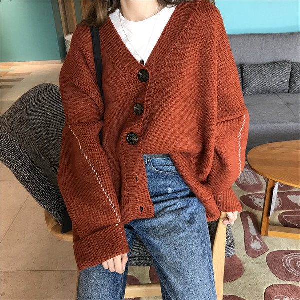 Κομψή γυναικεία γιλέκο με ευρύ σχέδιο