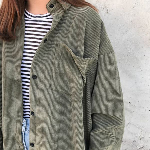 Σπορ-κομψό μακρύ παλτό σε δύο χρώματα