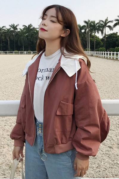 Αθλητικό λεπτό, κομψό σακάκι με κουκούλα σε δύο χρώματα