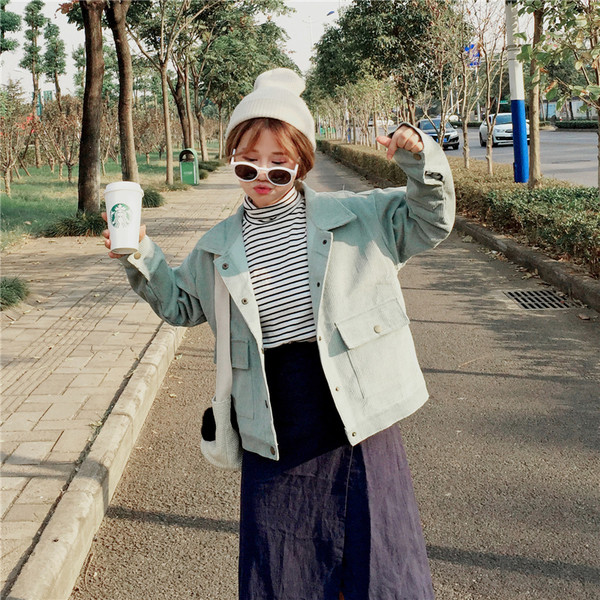 Γυναικείο μπουφάν τζην σε τρία χρώματα