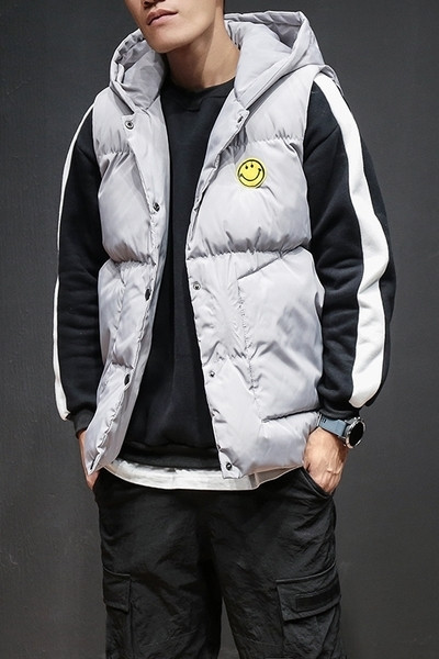 Ζεστό χειμωνιάτικο κουκούλα με κουκούλα και διακριτική εκτύπωση, 3 χρώματα