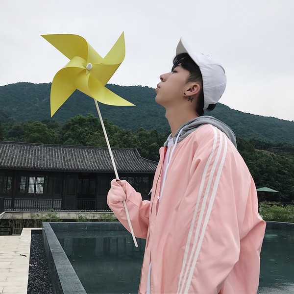 Καθημερινό αθλητικό μπουφάν με κουκούλα - διαφορετικά χρώματα