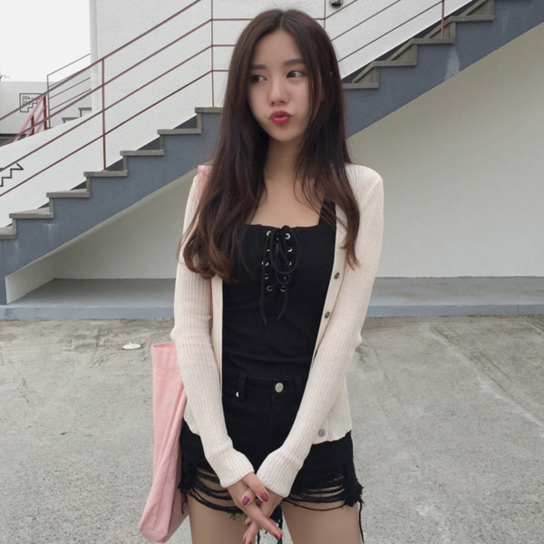 Μια ενδιαφέρουσα κυρία κορυφή με δεσμούς