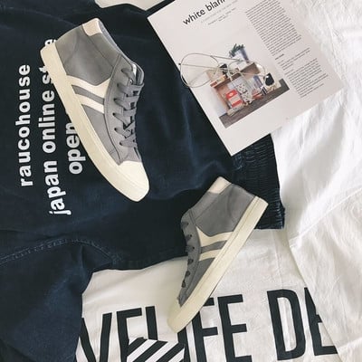 Αντρικά παπούτσια από καουτσούκ vintage σε vintage στυλ με επάνω κάλυμμα βινυλίου, 3 μοντέλα