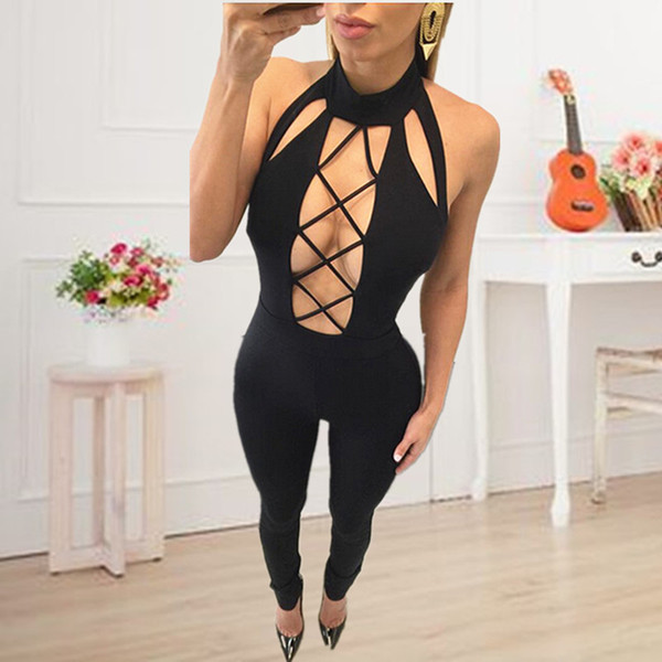 Κομψές γυναικείες φόρμες με πολλούς δεσμούς