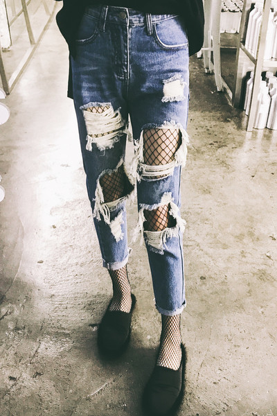 Τζιν γυναικών σε μπαλώματα