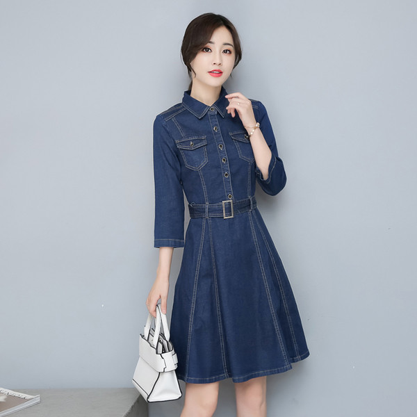 Γυναικείο τζιν φόρεμα με ένα μικρό μανίκι 3/4