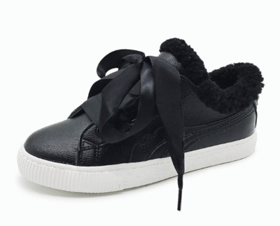 Γυναικεία αθλητικά πάνινα παπούτσια με πολύ ζεστή απαλή επένδυση και κορδέλα