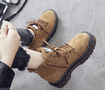 Γυναικείες φερμουάρ και ψηλό τακούνι σε διάφορα χρώματα