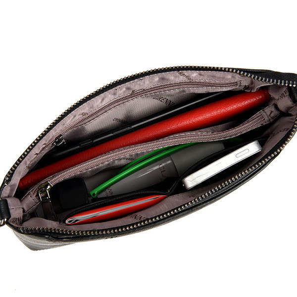 Σύγχρονη γυναικεία μανσέτα με φερμουάρ και μακρά λαβή ώμου