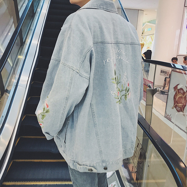 Καθημερινή σακάκι denim για άνδρες σε στυλ ρετρό με μοντέρνα floral κεντήματα, 2 χρώματα