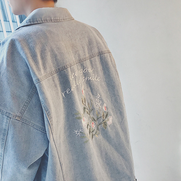 Καθημερινή σακάκι denim για άνδρες σε στυλ ρετρό με μοντέρνα floral κεντήματα, 2 χρώματα