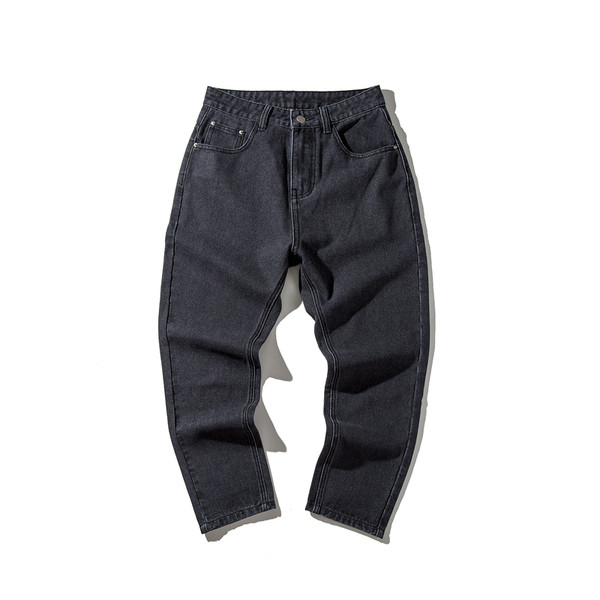 Μοντέρνα τζιν ανδρών με κέντημα διασκέδασης στις τσέπες