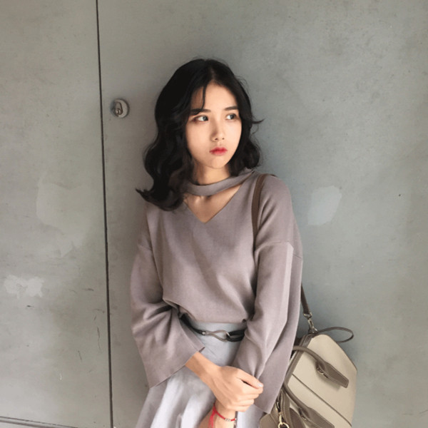 Πολύ ωραία γυναικεία μπλούζα με τσέπη και φαρδιά μανίκια σε τρία χρώματα