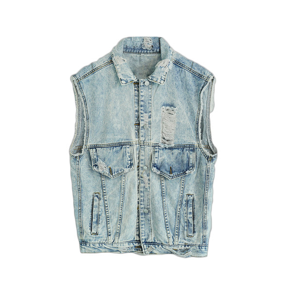 Οι κυρίες χτυπήθηκαν με ένα σχισμένο μοτίβο