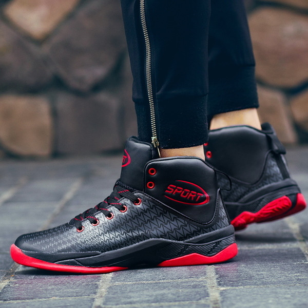 Ανδρικά αθλητικά παπούτσια κατάλληλα για μπάσκετ σε διάφορα χρώματα