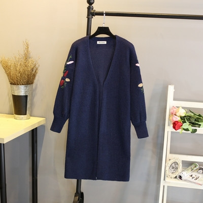 Κυρίες ζεστό πλεκτό γιλέκο με ενδιαφέρουσες κορυφές ώμων