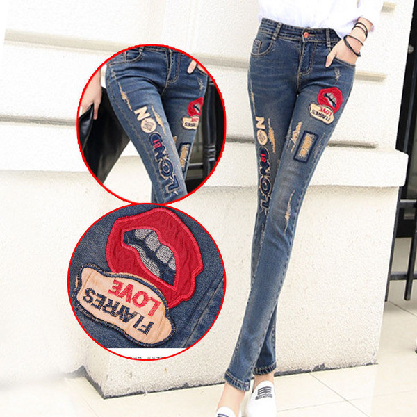 Περιστασιακά γυναικεία λεπτές τζιν με στοιχείο φιλί