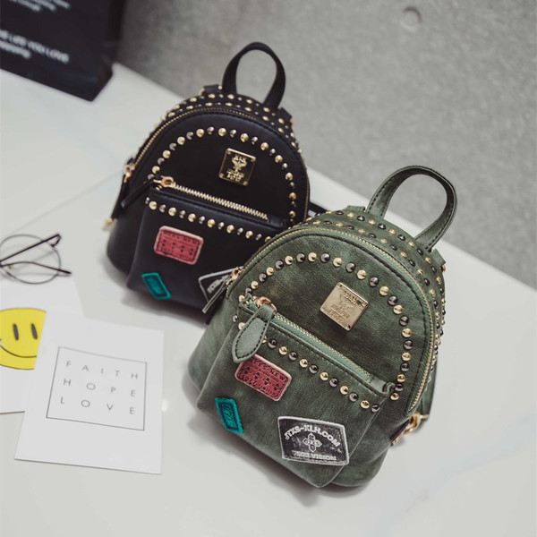 Μίνι πασχαλίτσα με καπάκια και εκτυπώσεις σε διάφορα χρώματα