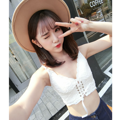 Μοναδική γυναικεία δαντέλα στην δαντέλα δαντελλών δαντέλων σε μαύρο και άσπρο