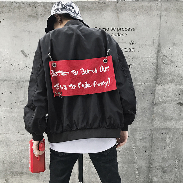 Νέο αθλητικό σακάκι για άνδρες με ενδιαφέρον πίσω σε δύο χρώματα