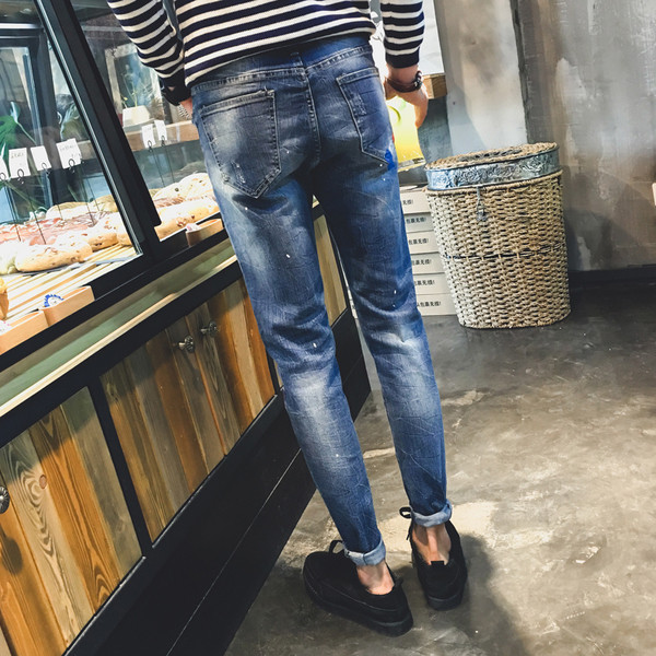 Αθλητικά κομψά τζιν ανδρικά