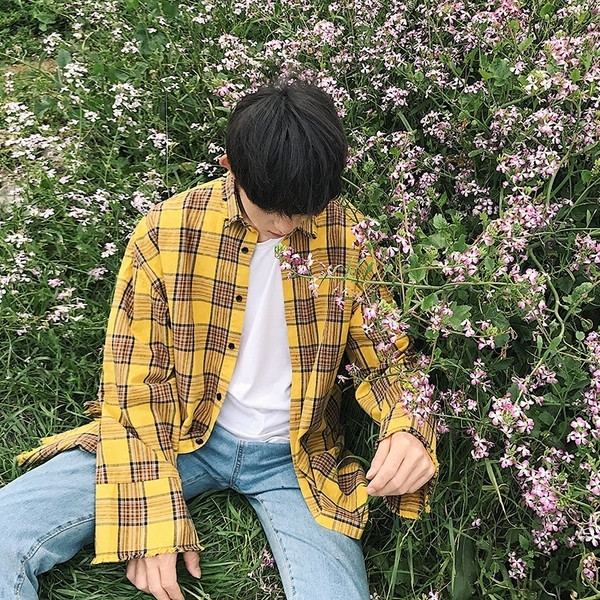 Ανδρικό πουκάμισο με ποόνι σε δύο χρώματα