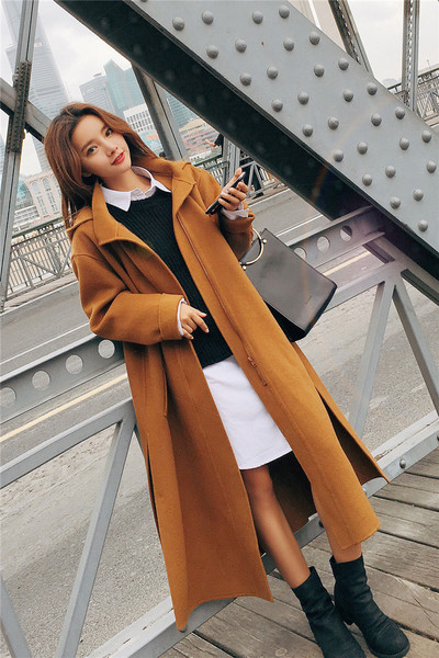 Μακρύ μάλλινο παλτό με τσέπες και φερμουάρ