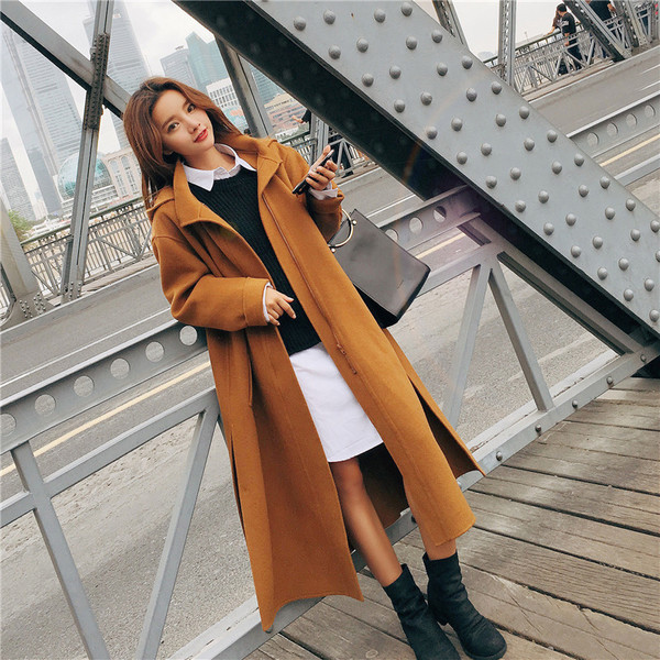 Μακρύ μάλλινο παλτό με τσέπες και φερμουάρ