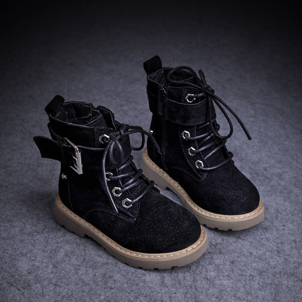 Стилни детски боти за момичета и момчета в три цвята