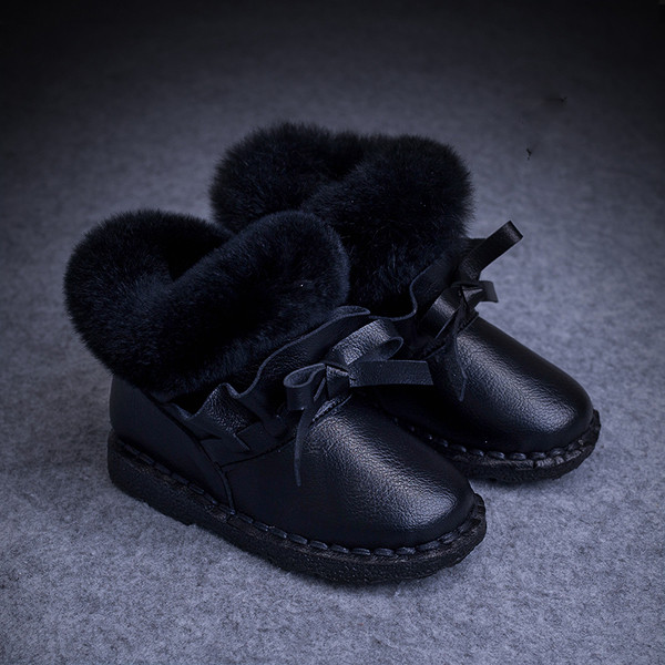 Παιδικές χειμωνιάτικες μπότες με χνούδι για κορίτσια σε δύο χρώματα