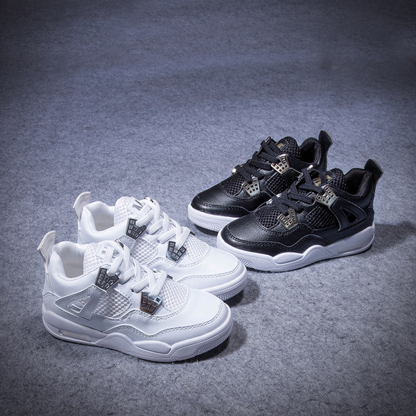 Παιδικά casual μπότες για αγόρια σε μαύρο και άσπρο