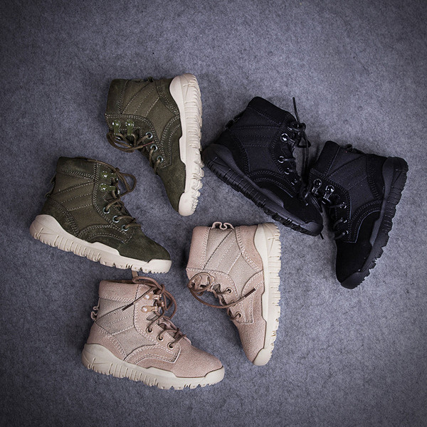 Παιδικά εσώρουχα φθινοπώρου-χειμώνα για αγόρια σε τρία χρώματα