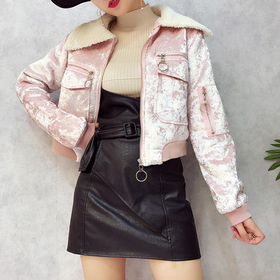 Стилно скъсено дамско яке с плюшена яка, в няколко цвята