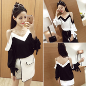 μπλούζα Σούπερ κομψές κυρίες με λαιμόκοψη V