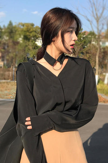 Стилна женска копринена риза с дълъг ръкав в два цвята