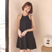 Стилна черна дамска рокличка с голо рамо