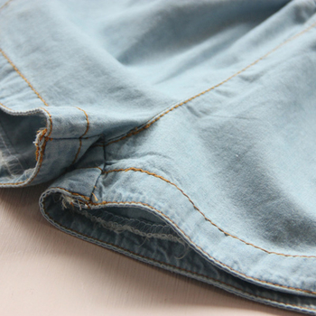 Страхотни къси дънкови панталони със джобове във формата на сърце