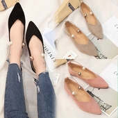 Πολύ όμορφα αθλητικά κομψά γυναικεία παπούτσια με μαργαριτάρι