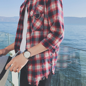 Κομψό ανδρικό ι πουκάμισο σε κόκκινο και μπλε χρώμα