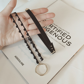 Изключително нежен дамски чокър с халка